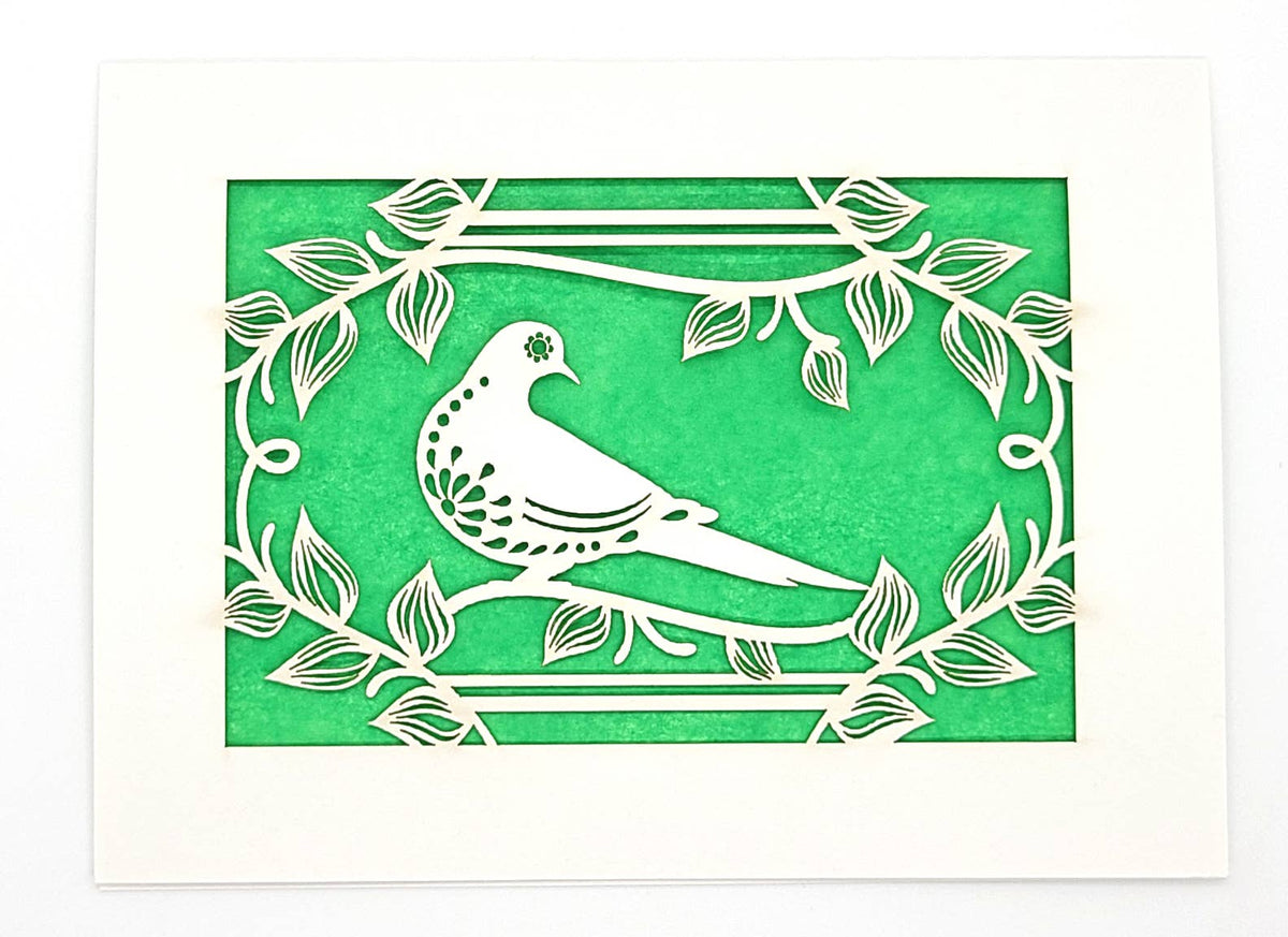 Paloma - A Lovely Dove: Dark Green / A2