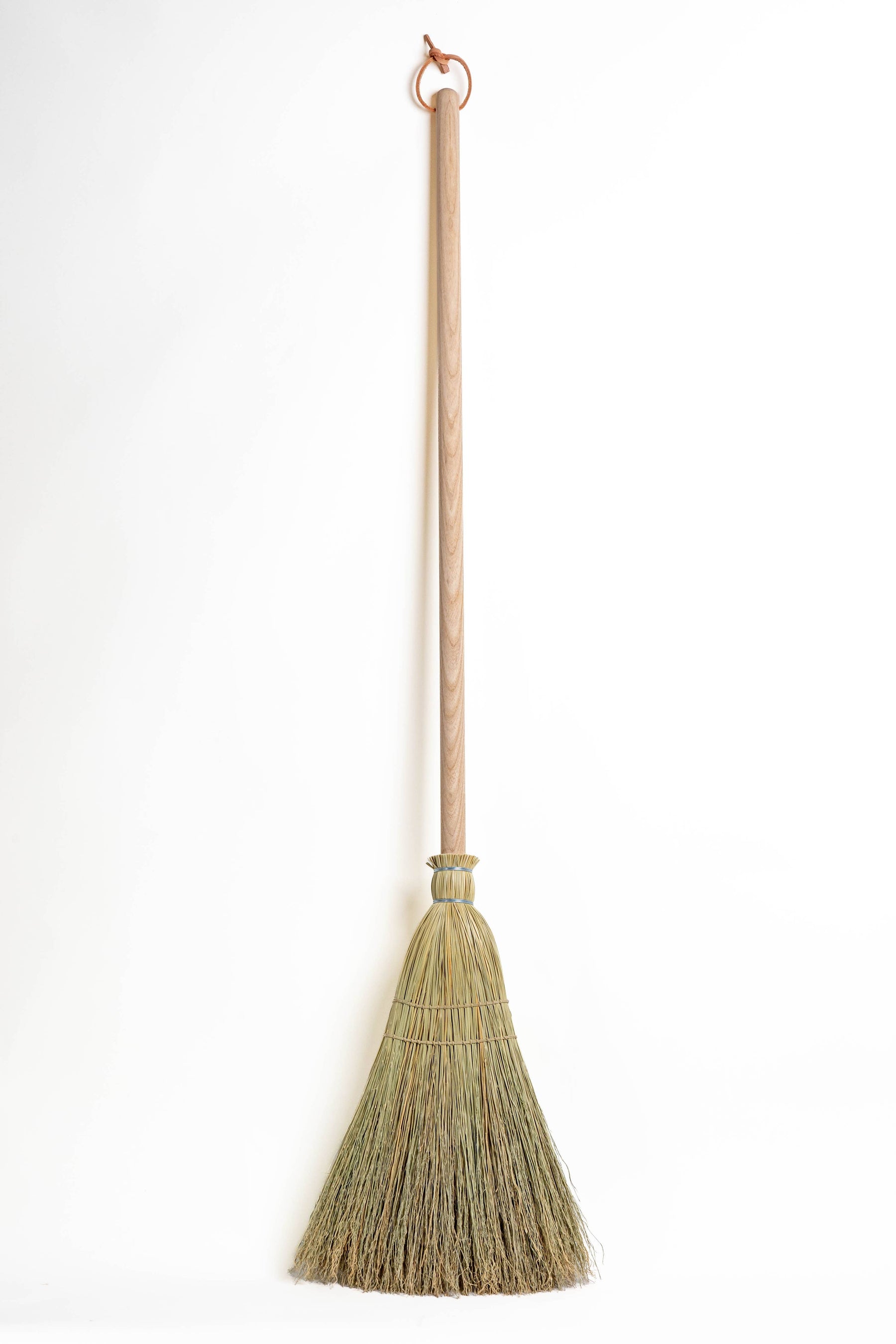 Broom Large