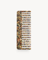 Comb in Monet
