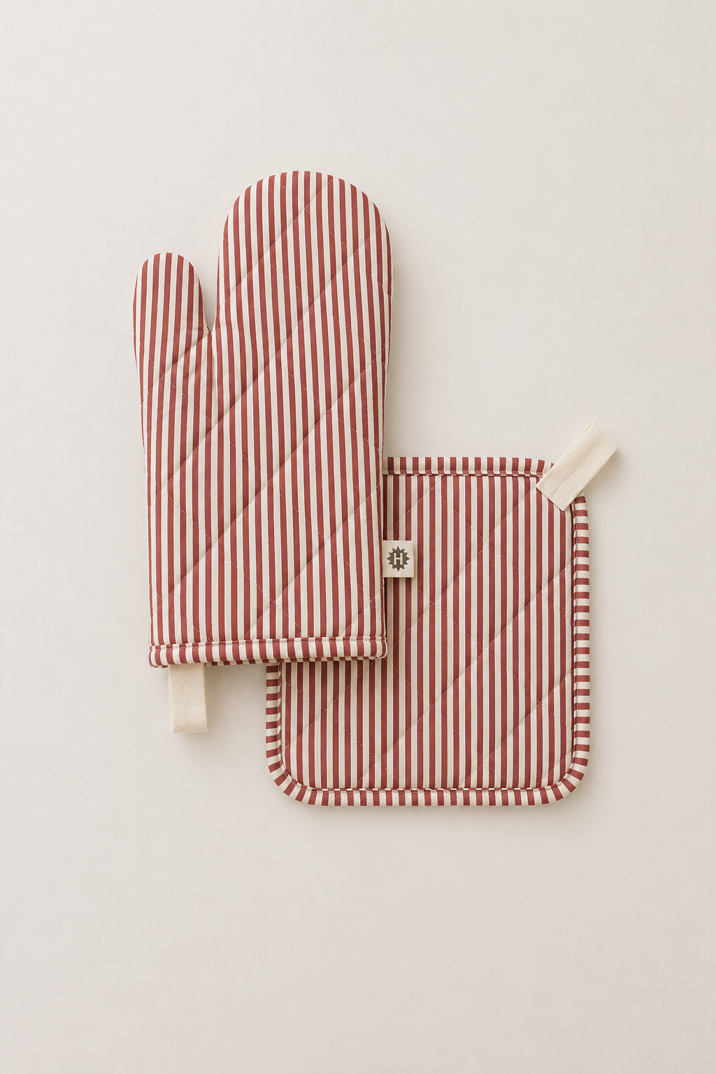 Oven Mitt + Potholder Set Red Thin Stripe