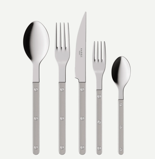 Bistro 5 Piece Place Setting Pearly in Grey