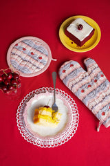 Betty Buttercream Frosting Hot Pad Set