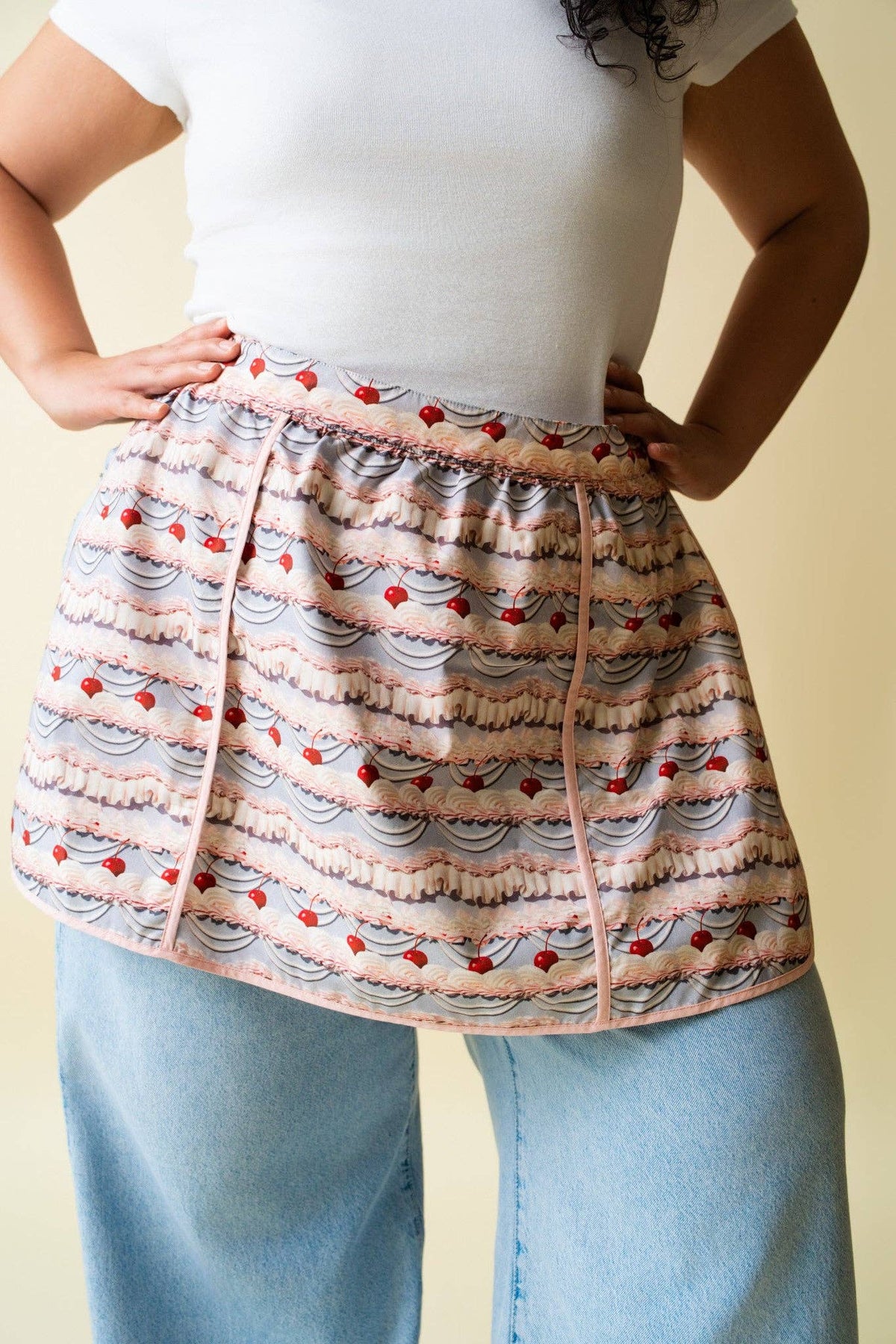 Betty Buttercream Frosting Waist Apron