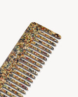 Comb in Monet