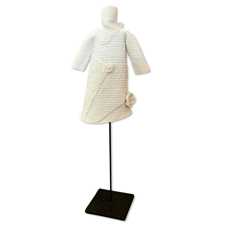 Statuette Textured Dress Flower Necktie