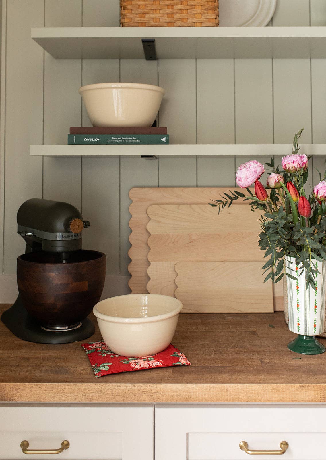 Mixing Bowl 8 inch