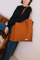 Canvas Tote in Caramel Brown