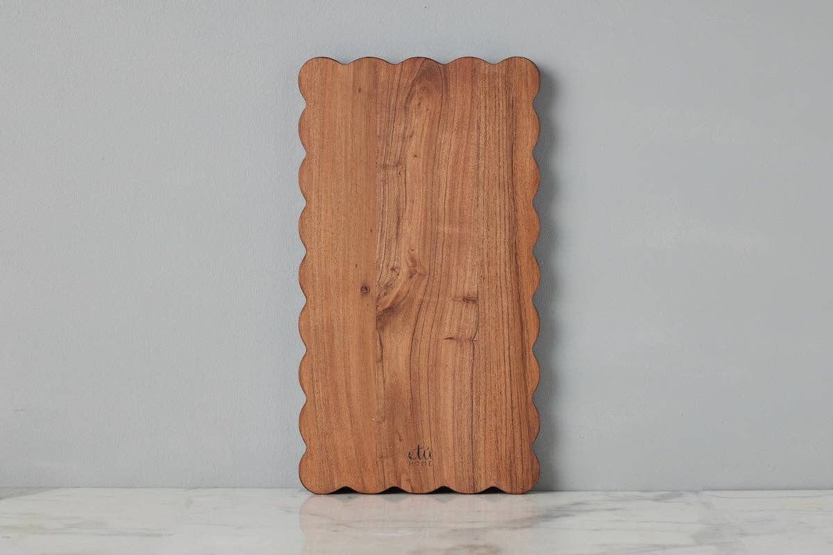 Scalloped Cutting Board Medium Rectangle