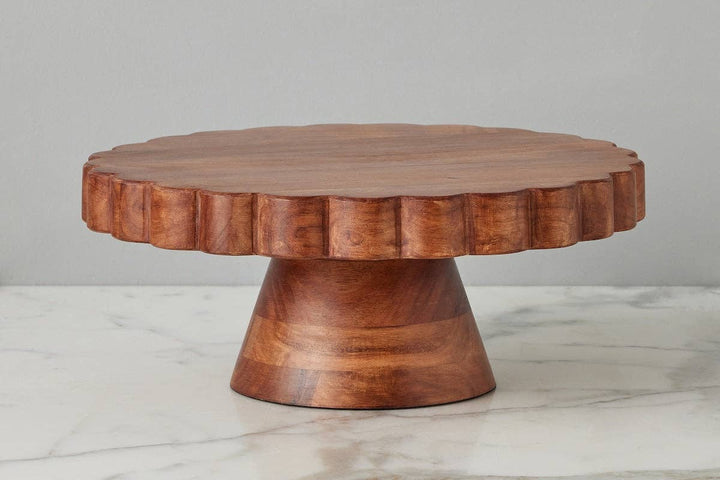 Scalloped Cake Stand