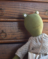 Fern the Frog — Heirloom Wool Doll in Oat Field Set