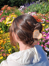 Claw Paisley Heart Brown