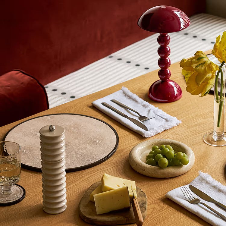 Salt & Pepper Grinder Twister in Cappucino