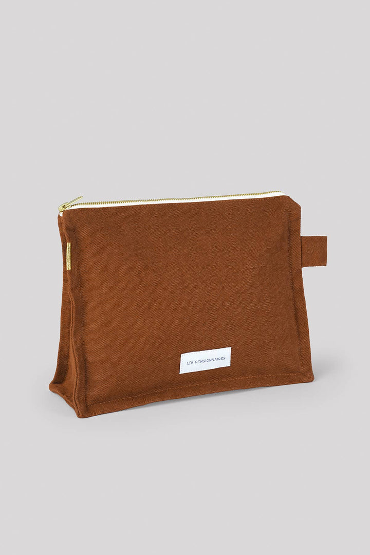 Toiletry Bag in Caramel Brown