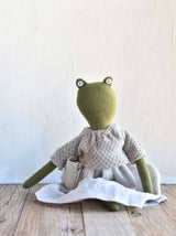 Fern the Frog — Heirloom Wool Doll in Oat Field Set