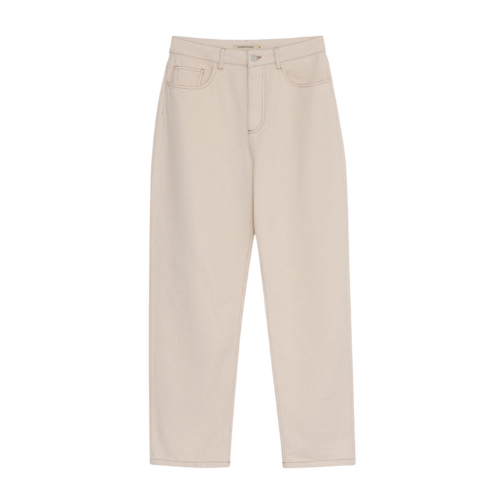 The Tiny Finch ecru BCI cotton denim pants with a classic five-pocket design and straight-leg fit.