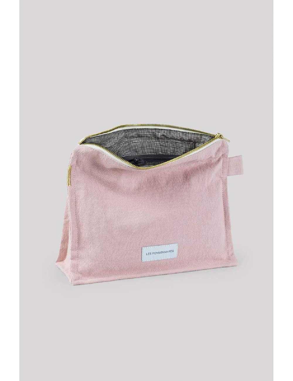 Toiletry Bag in Delicate Pink