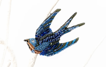 Brooch Singing Swallow