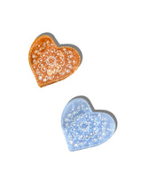 Claw Paisley Heart Brown