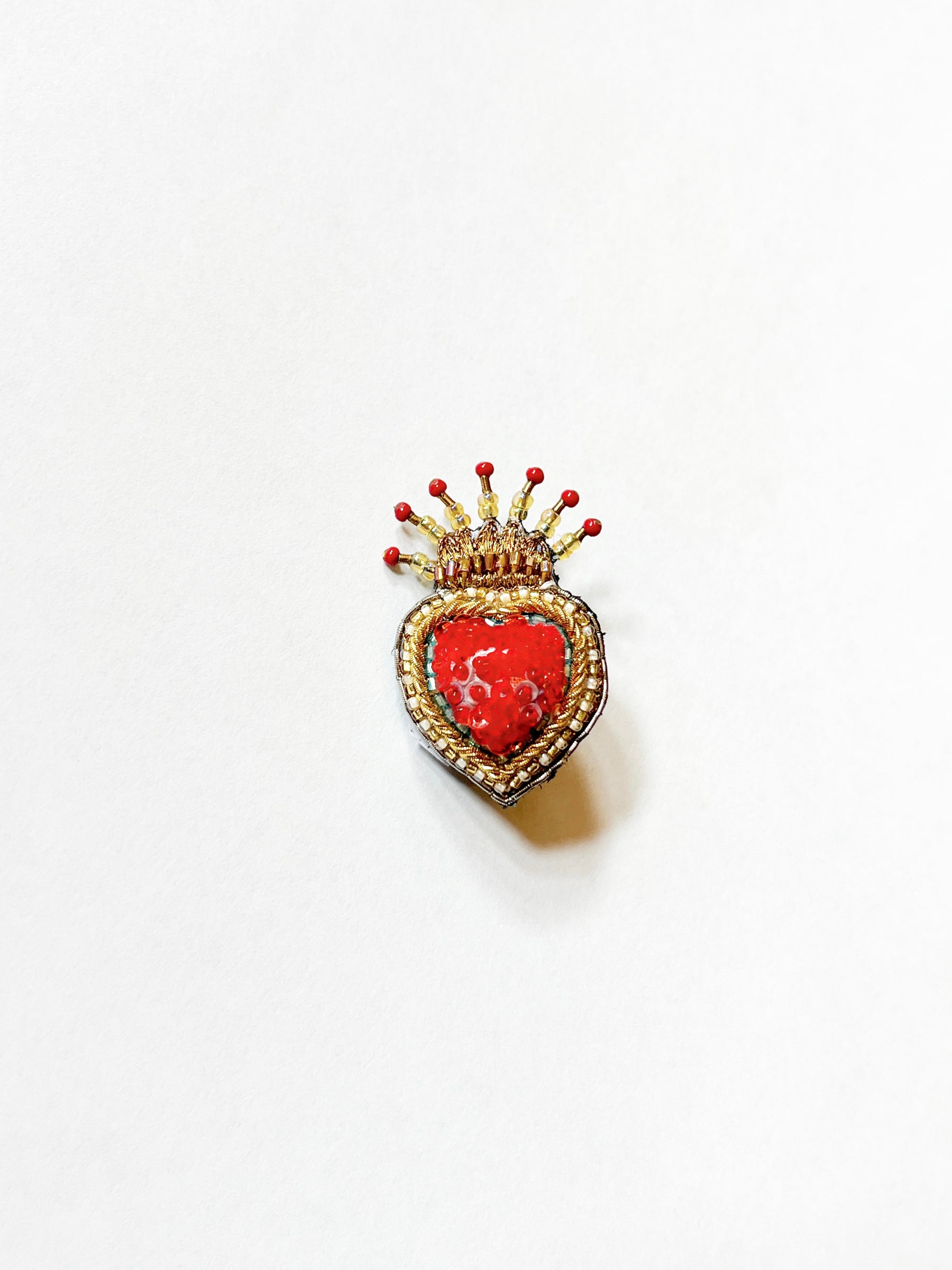 Brooch Queen of Hearts